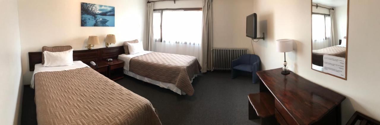 Twin Room 2 Single Beds