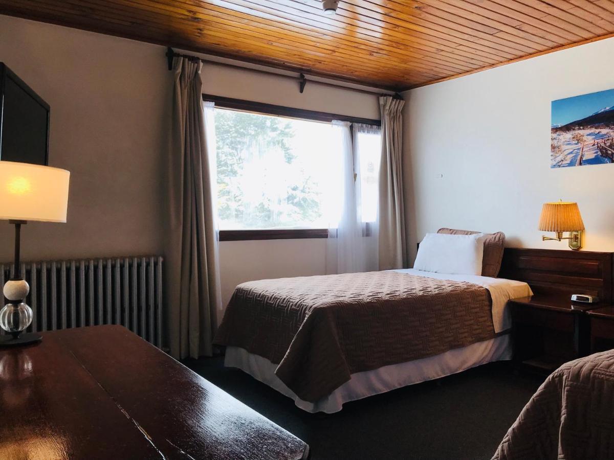 Twin Room 2 Single Beds