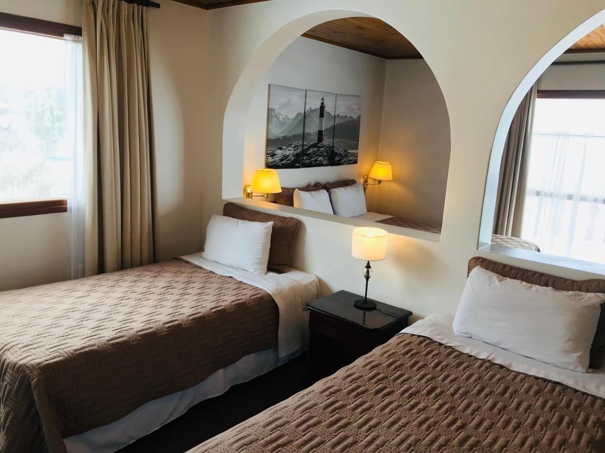 Family Room 1 Double bed 2 single beds