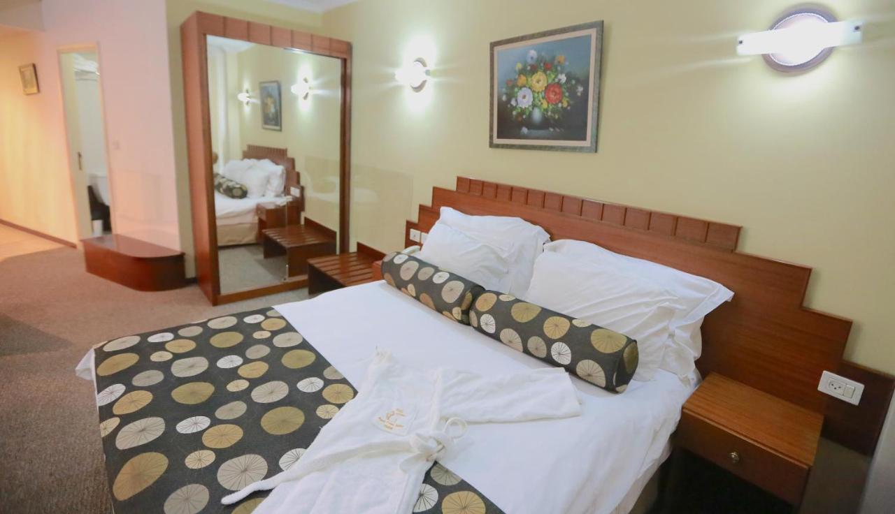 Junior Suite with Balcony