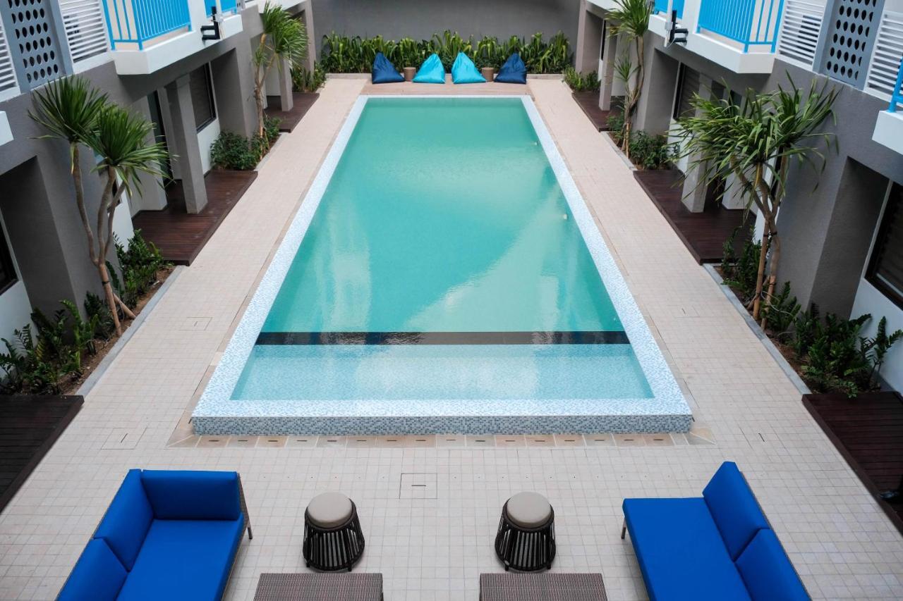 Deluxe Twin Room Pool Access,927885712:JPEG