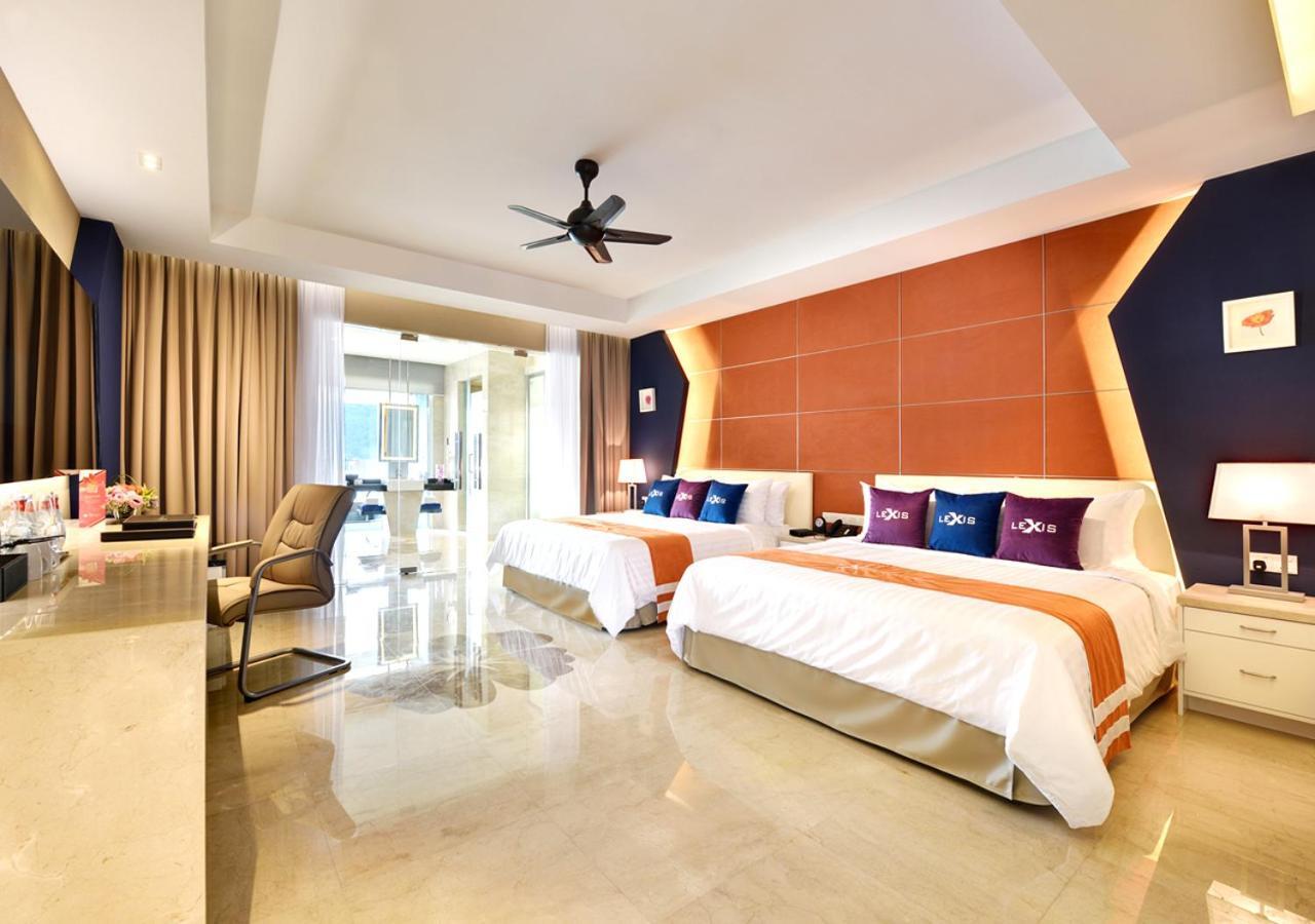 Executive Pool Suite,927920353:JPEG