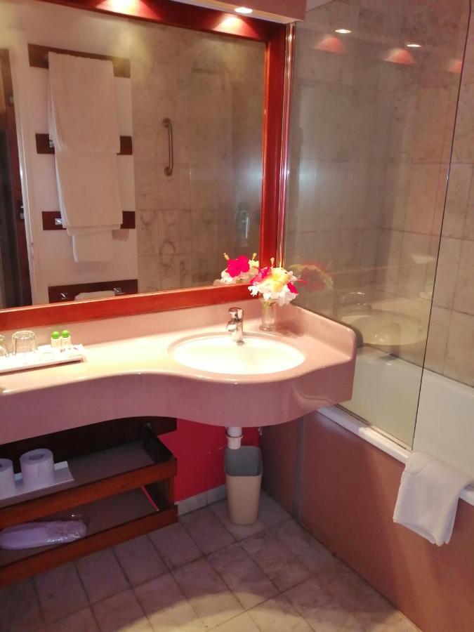 Junior Suite,928180270:JPEG