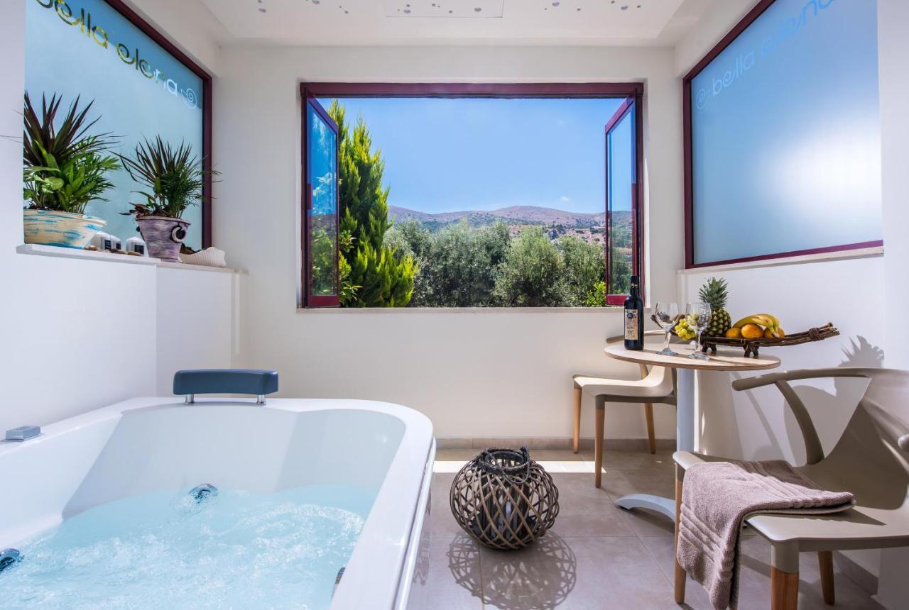 Suite with Private Hot Tub