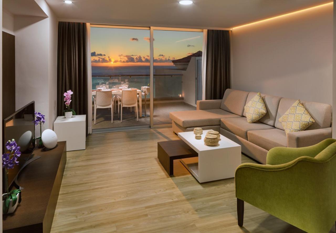 Apartamento de lujo de 2 dormitorios con vistas al mar