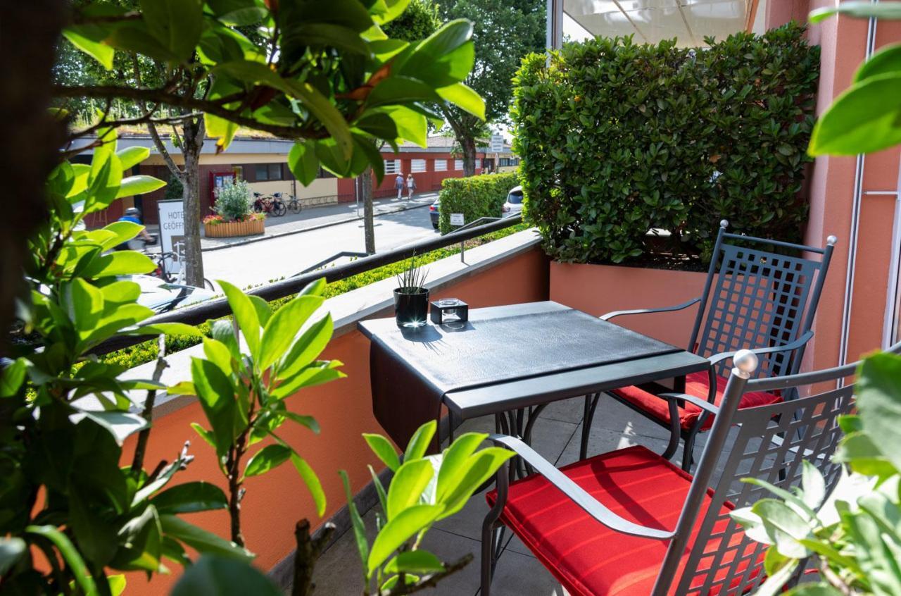 Double Room Premium on Ground Floor and Street Side - No Lake View