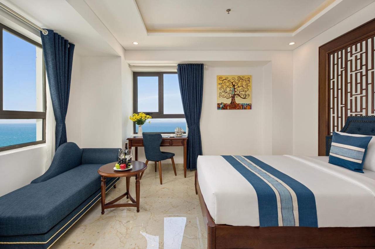 Deluxe Double Room with Sea View