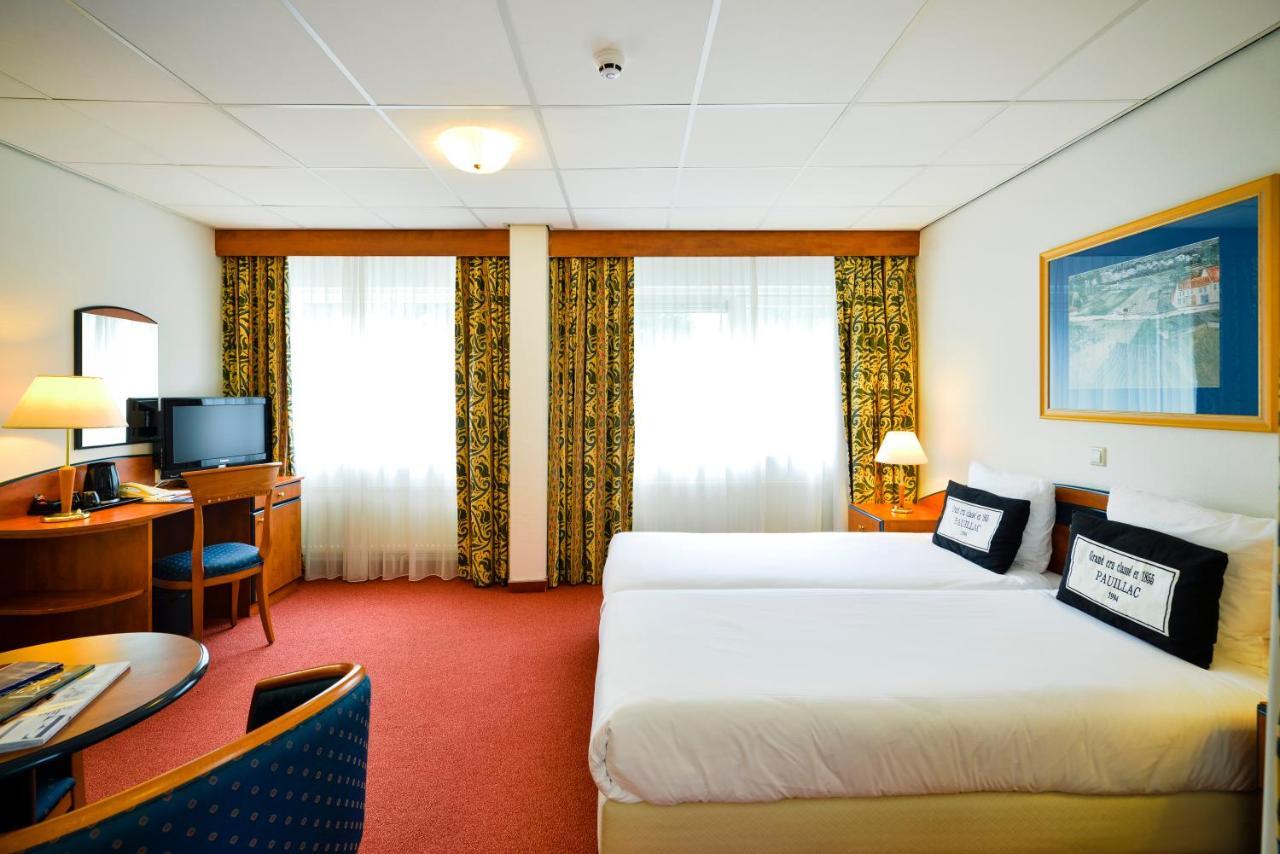 Deluxe Double Room with Shower