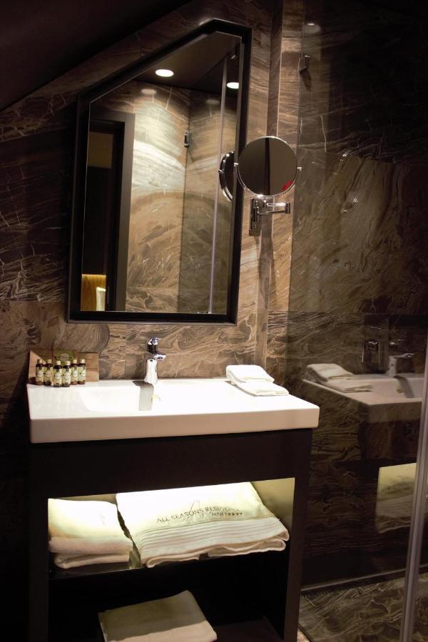 Superior Double Room,1692056403:JPEG