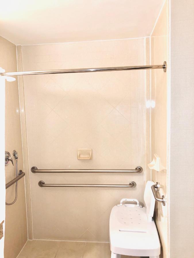 Queen Room with Two Queen Beds - Accessible/Non-Smoking