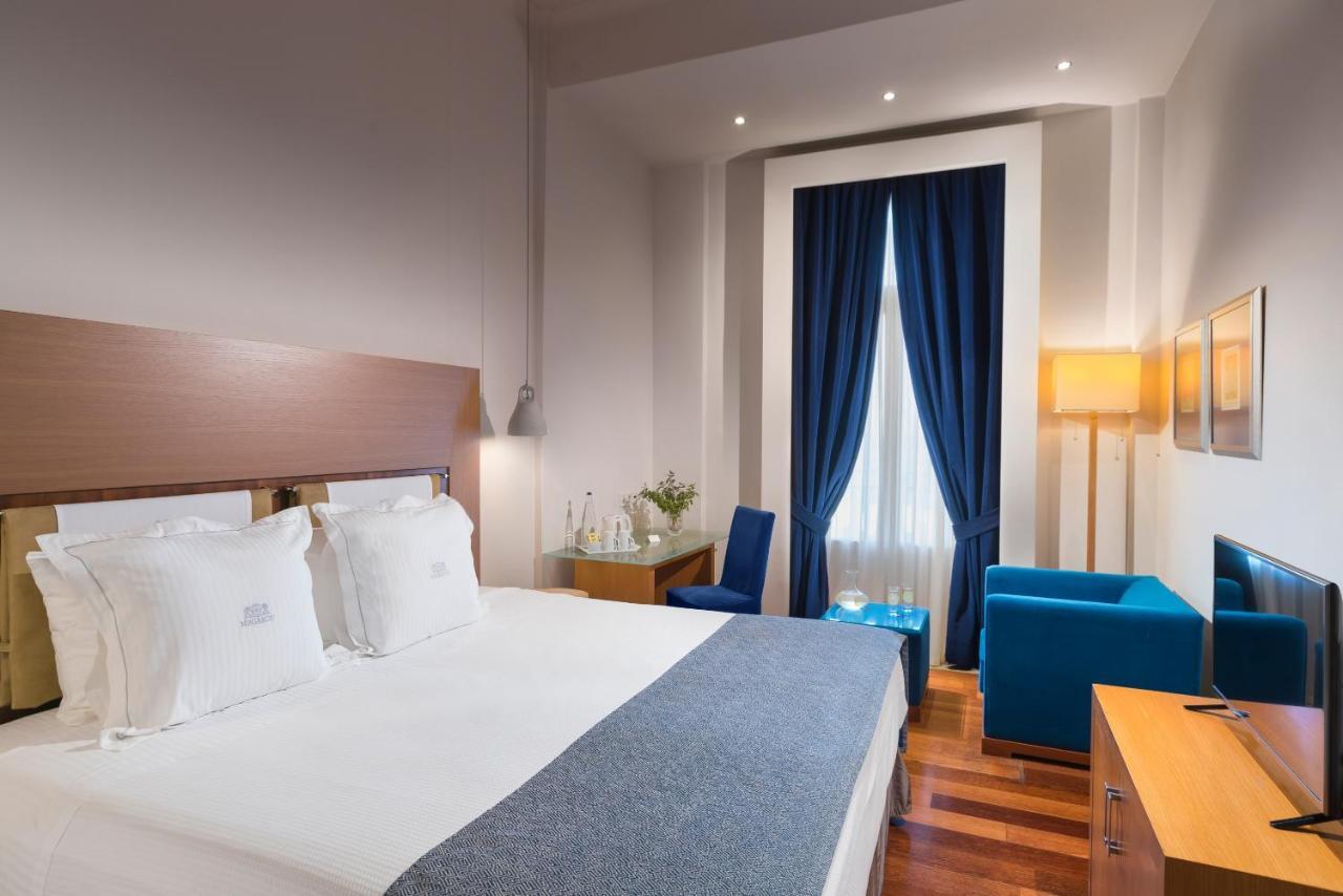 Executive Single Room Urban View