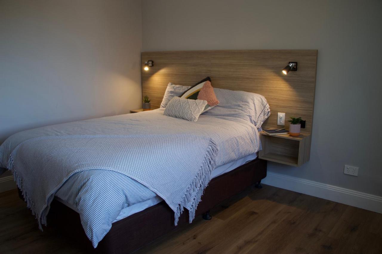 Queen Room,937146094:JPEG