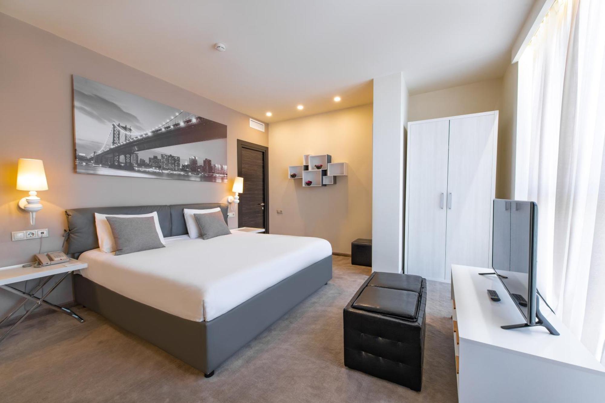 Premier Suite