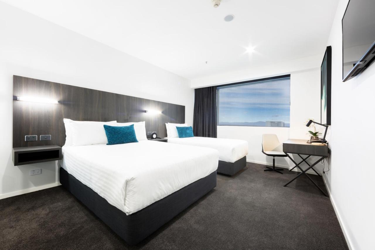 Superior Room with One Queen and One Single Bed