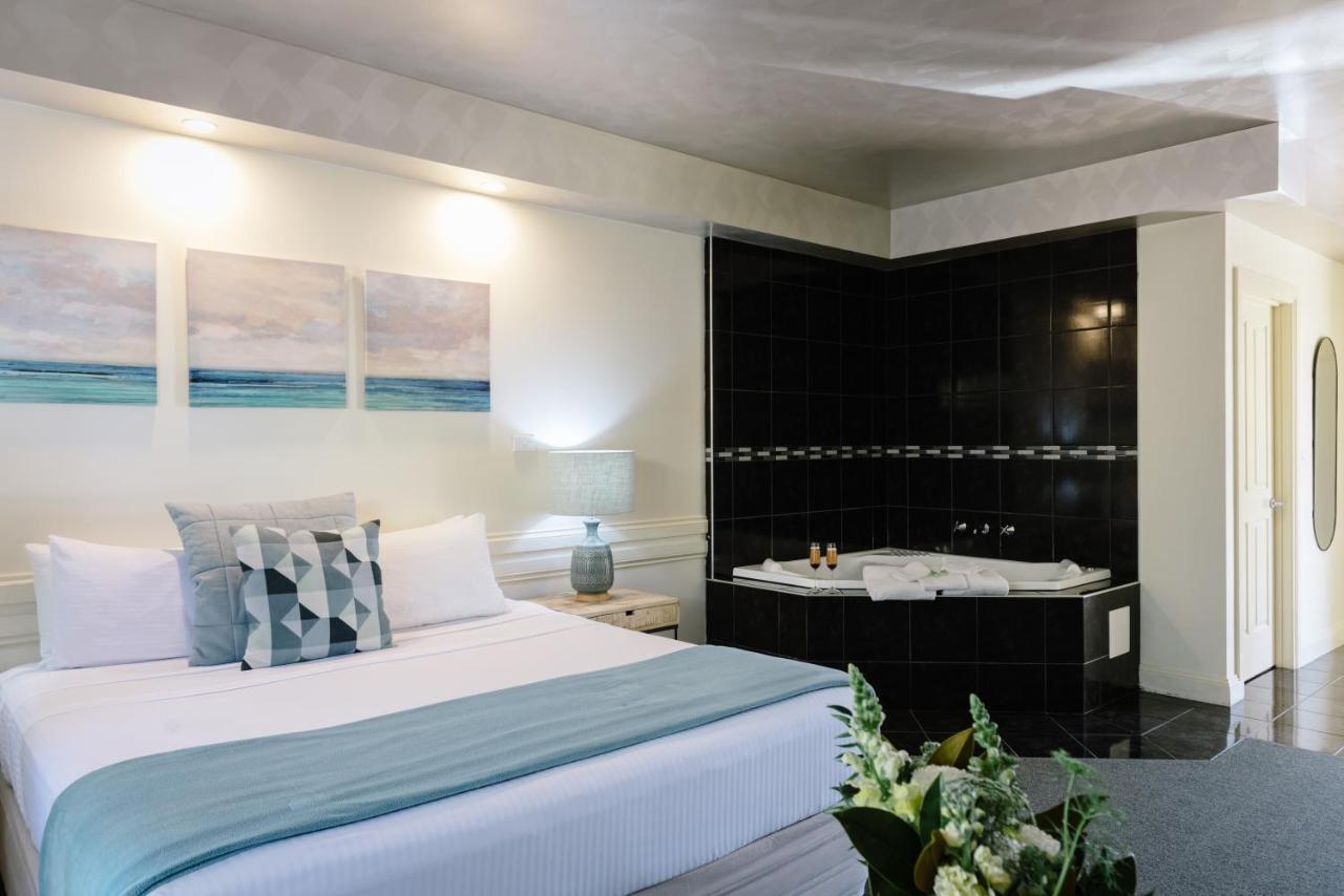 Spa Suite,943028374:JPEG