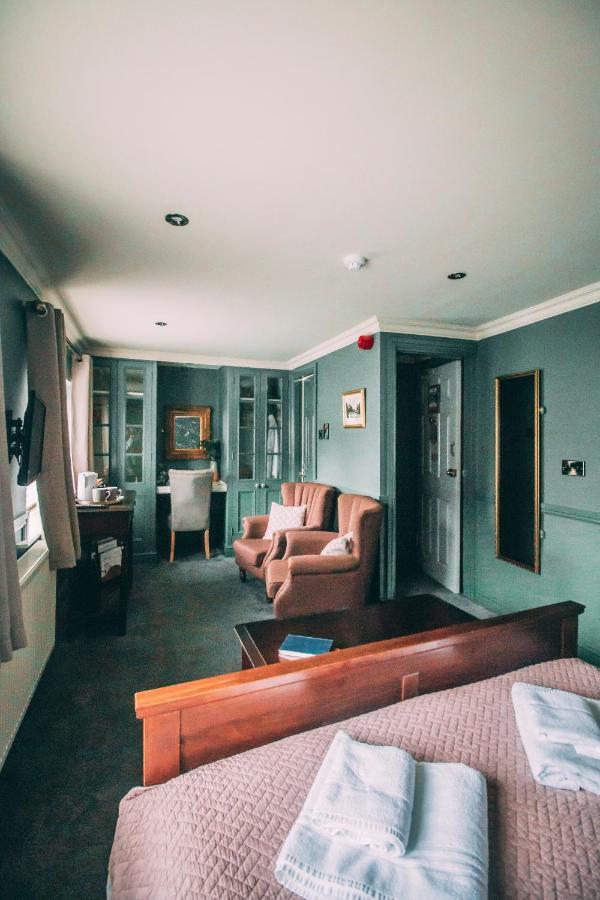 Parsonage View - King Suite
