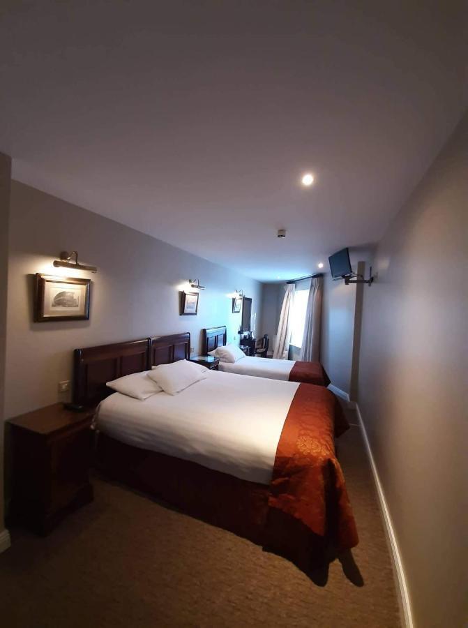 Deluxe Double or Twin Room,943427971:JPEG
