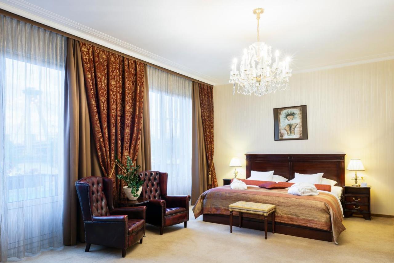 Premier Suite River View