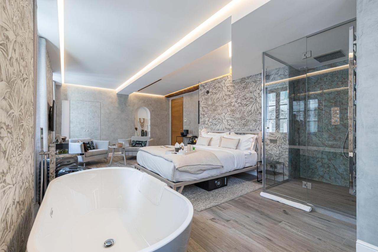 Suite Balcony