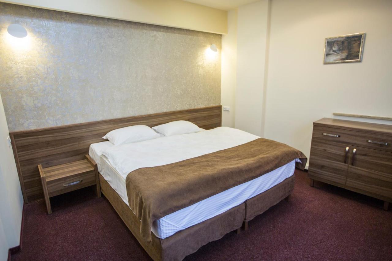 Executive Triple Room