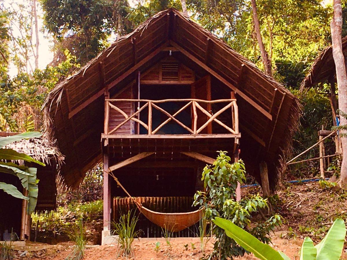 Double Room with Balcony and Sea View