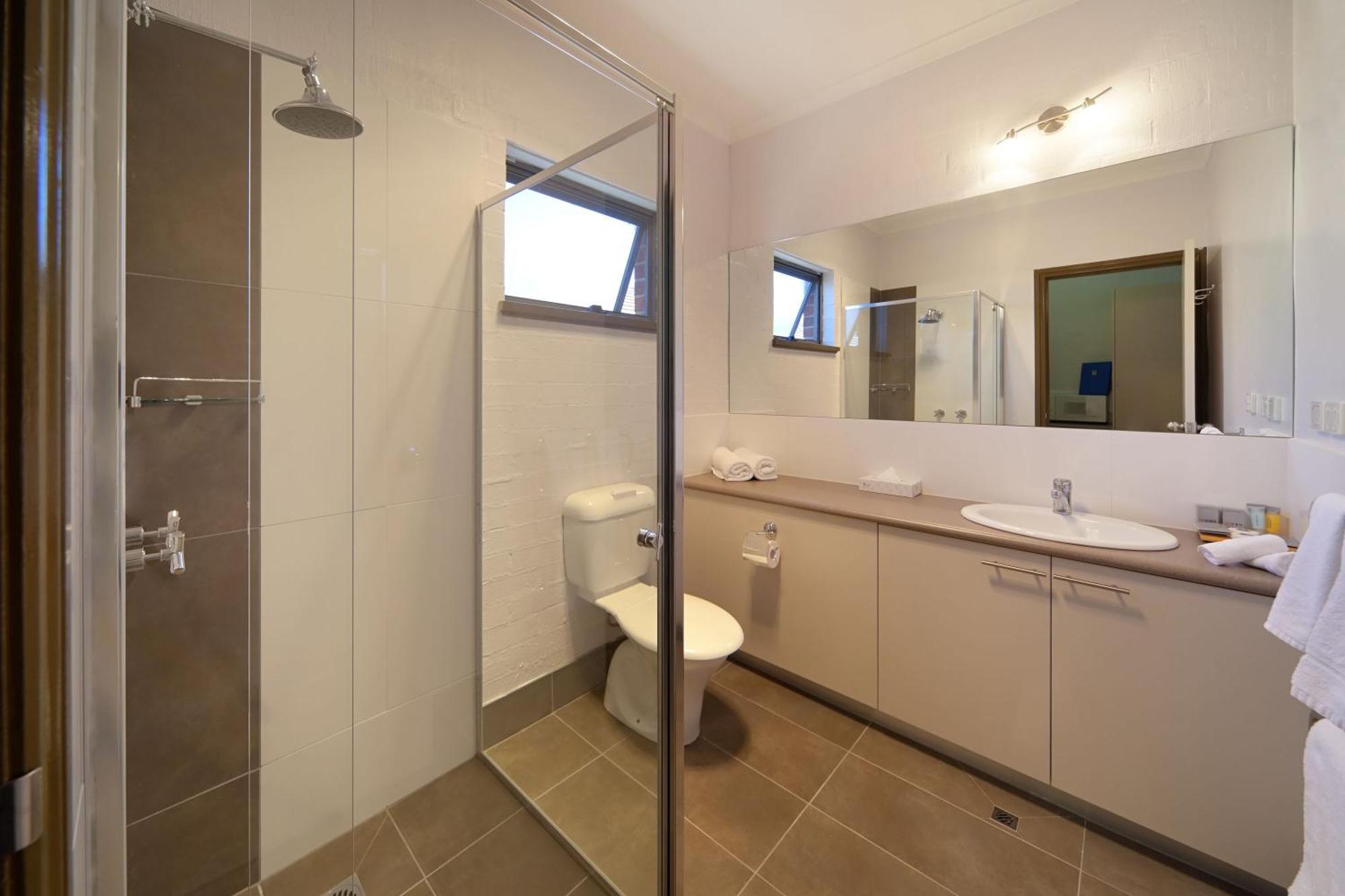 Twin Suite