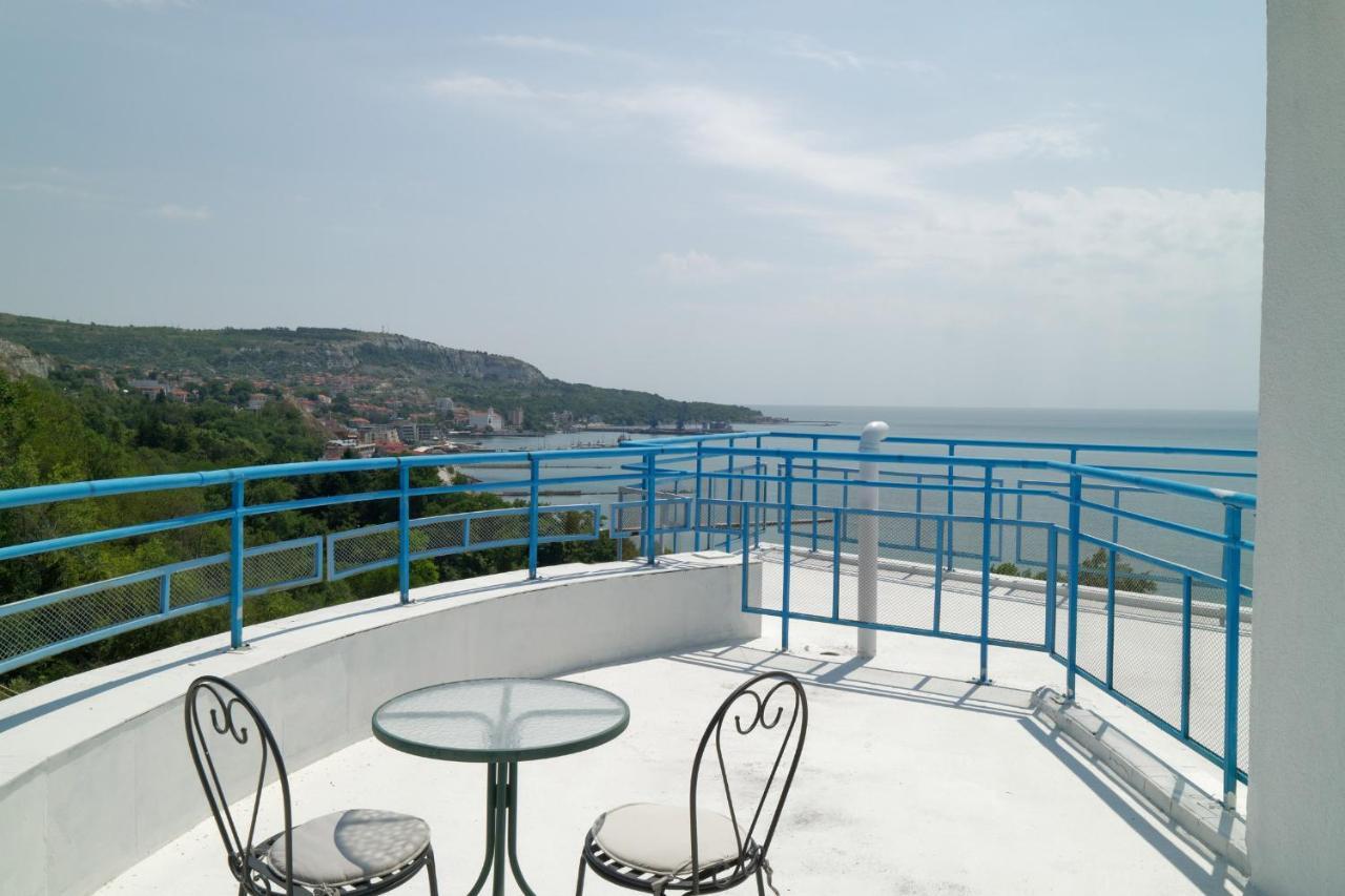 Two-Bedroom Maisonette with Sea View