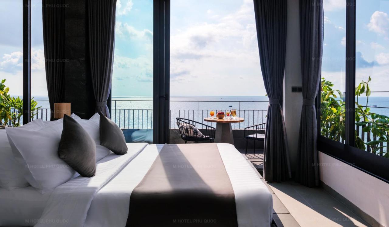Rooftop Ocean View Suite