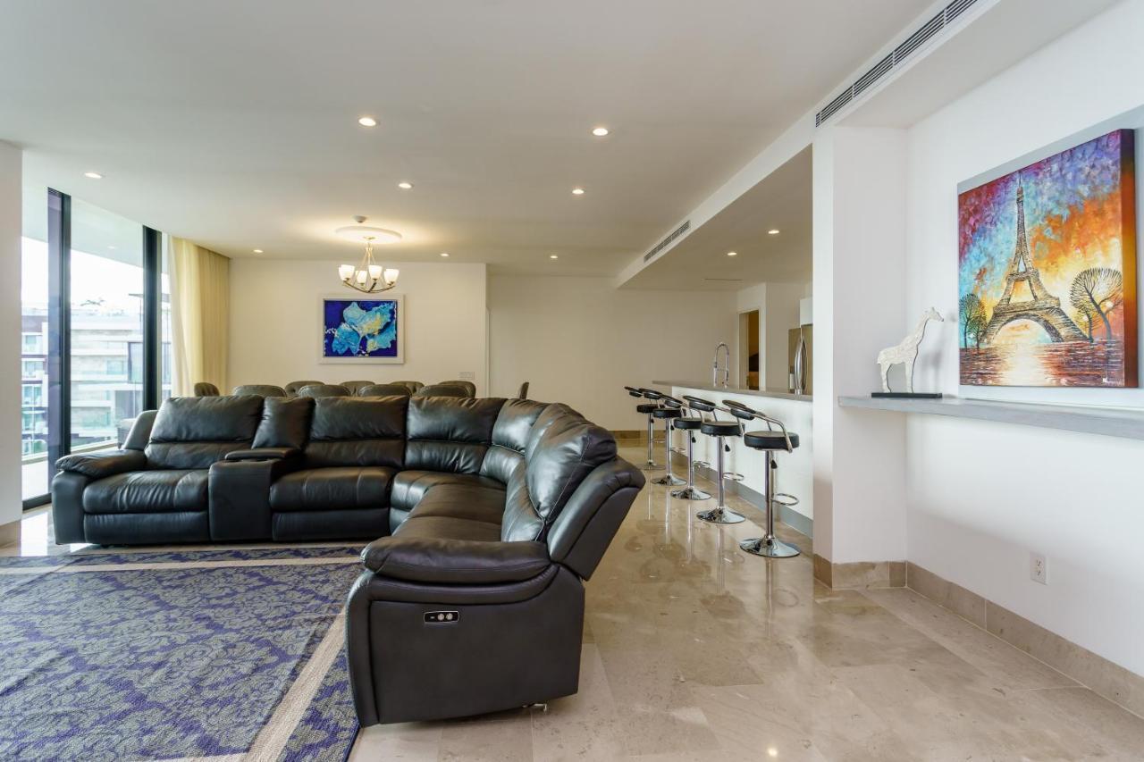 Penthouse Apartment