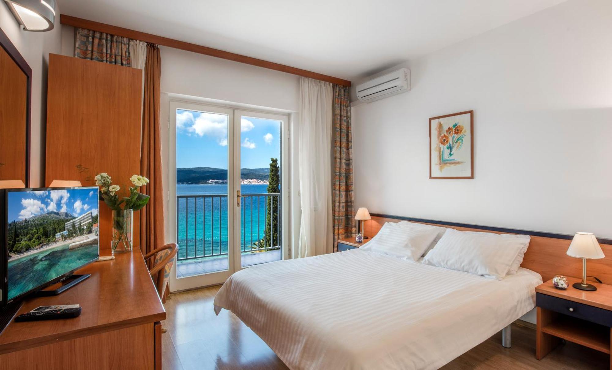 Comfort Doppelzimmer mit Balkon und Meerblick