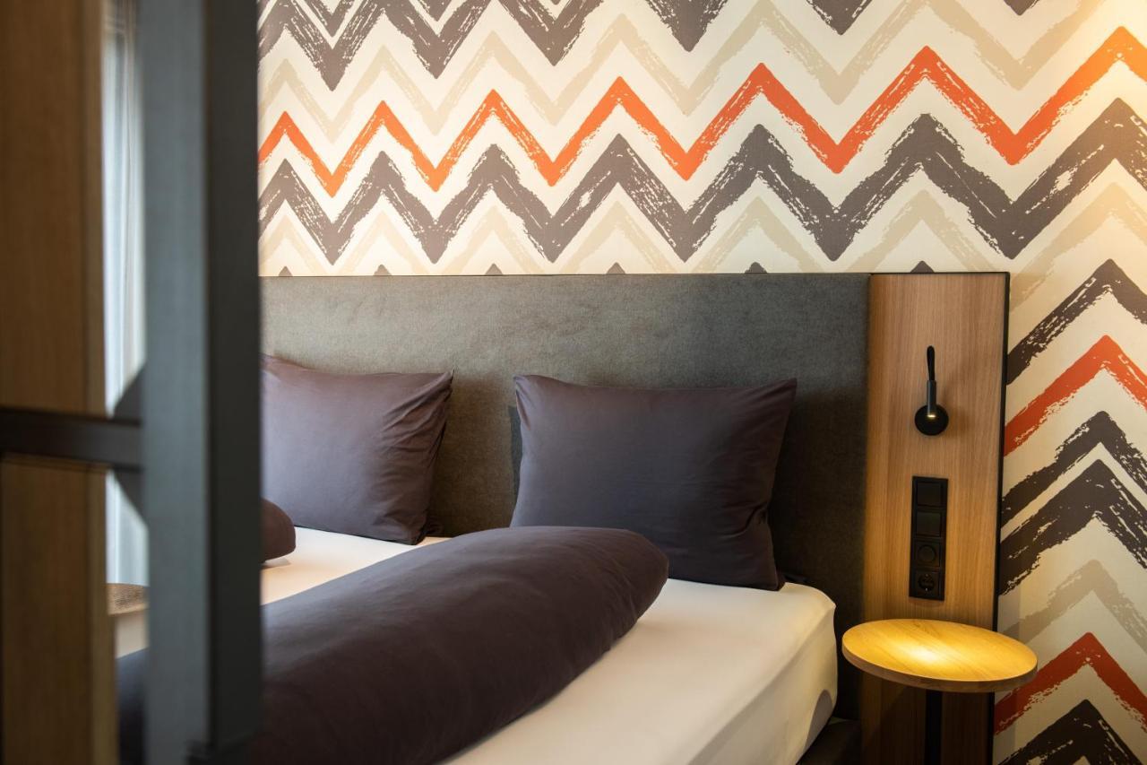Deluxe Double Room,952632325:JPEG
