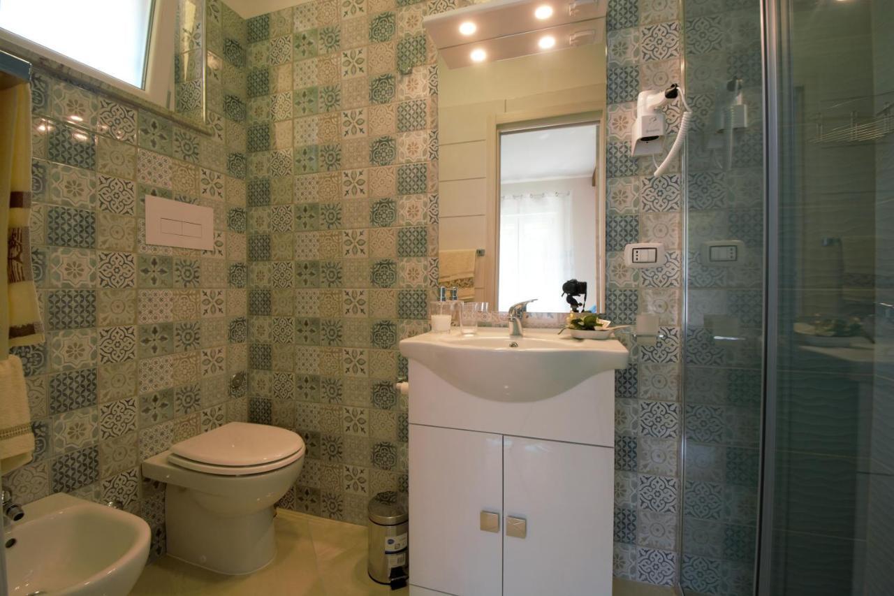 Triple Room with Garden View