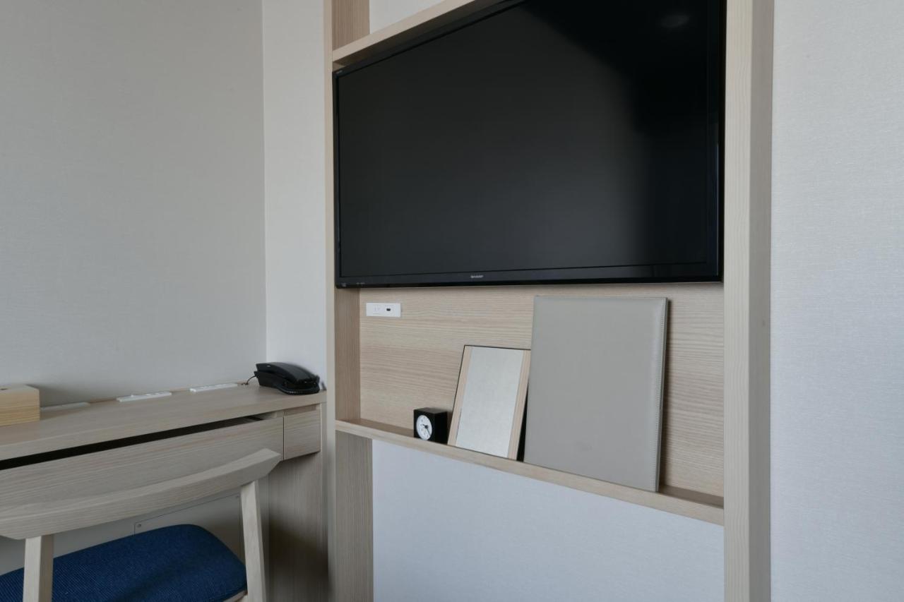 Moderate Twin Room - Non-Smoking