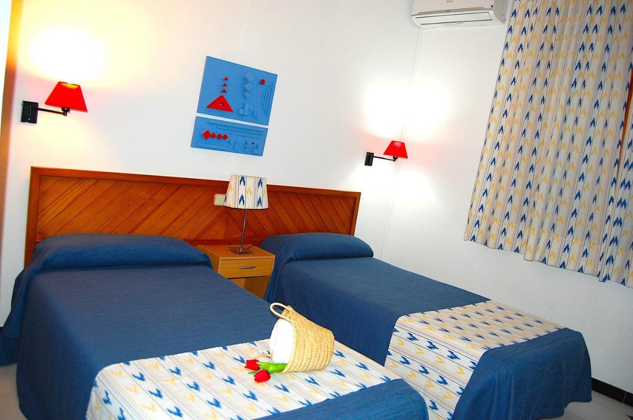 Economy Twin Room