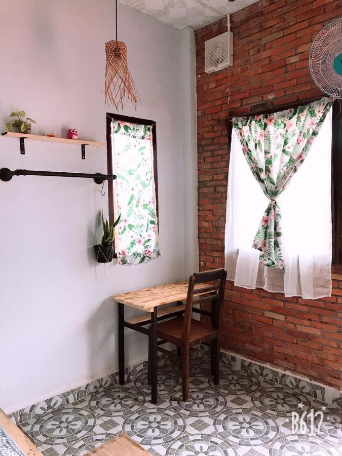 Queen Room with Garden View