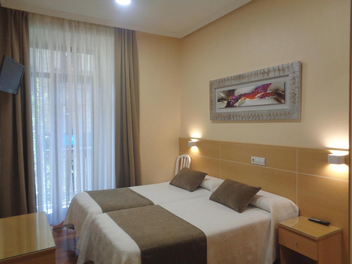 Exterior twin room