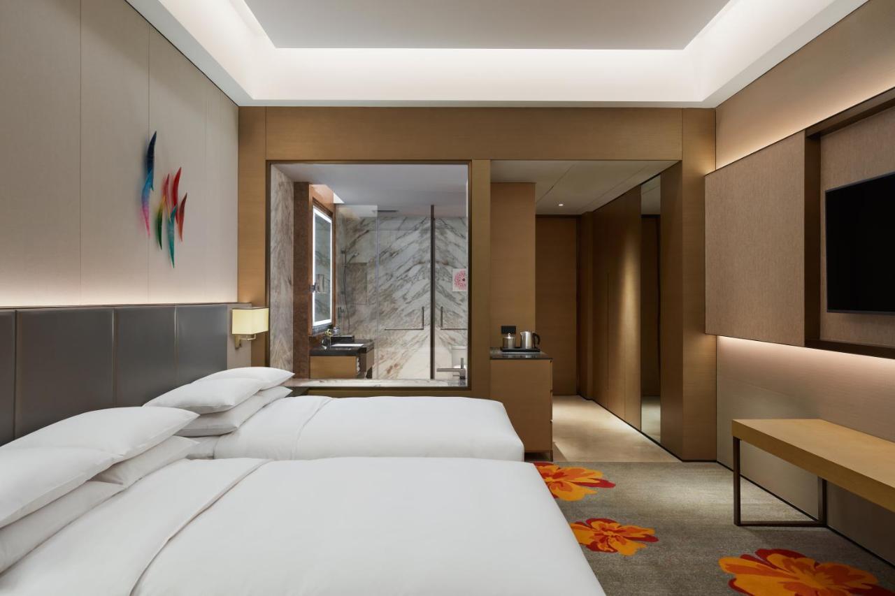 Premium Deluxe, Guest room, 2 Double, City view, High floor