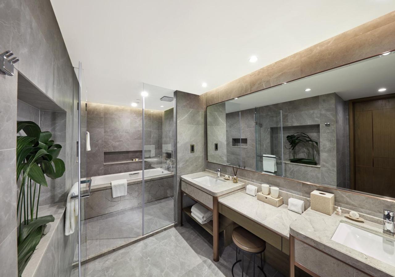 Harbour Suite