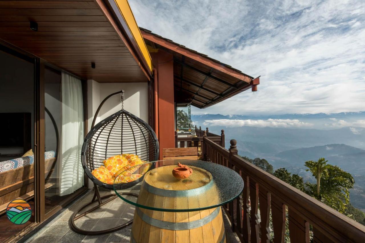 Deluxe Suite Jacuzzi on Food,1223780902:JPEG
