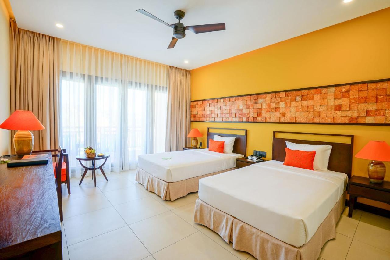 Deluxe Twin Room with Balcony - Complimentary Minibar in room