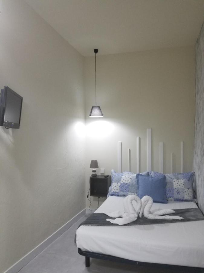 Interior Double or Twin Room with Shared Bathroom