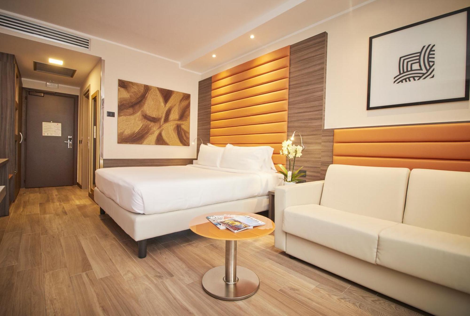 Standard Double Room Sofa Bed,1705658117:JPEG