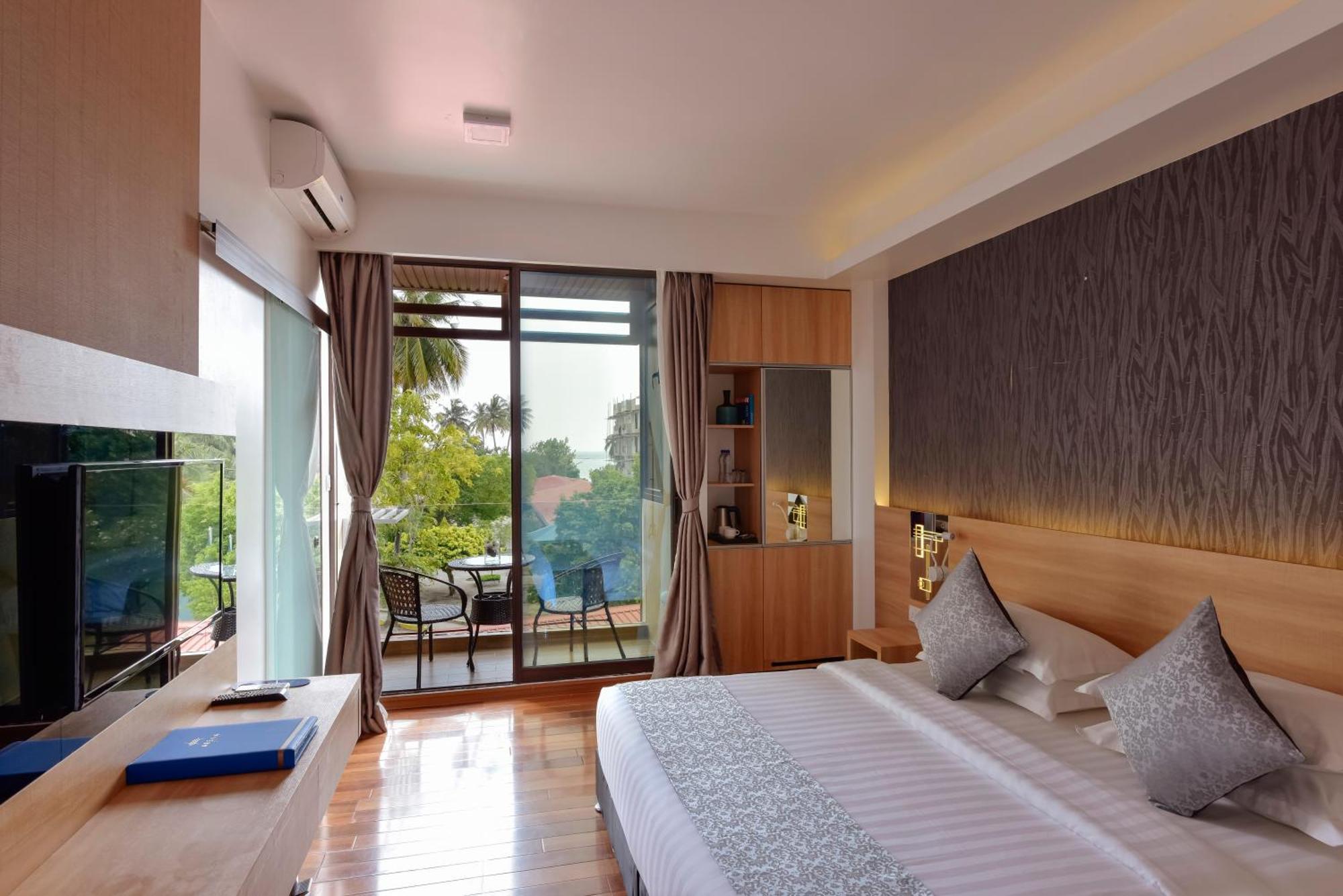Chambre Double Deluxe avec Balcon - Vue sur Île