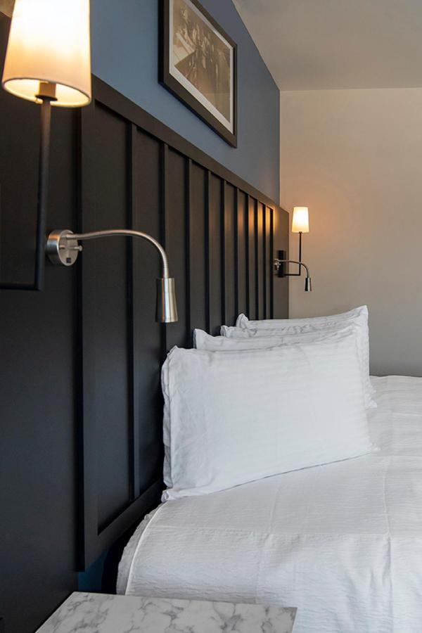 Suite with River View