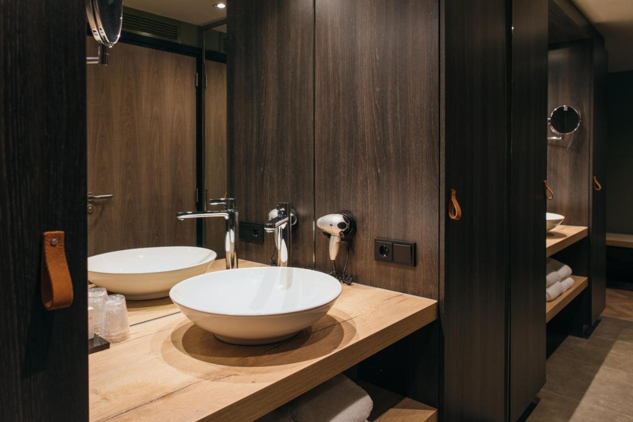 Twin Room with Shower,1334417594:JPEG