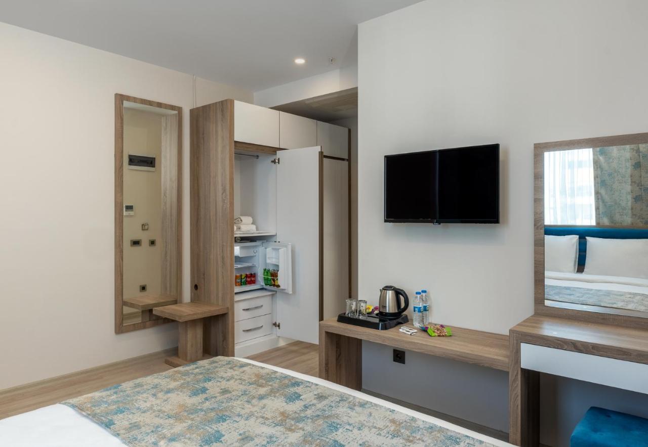 Deluxe Room,974544472:JPEG