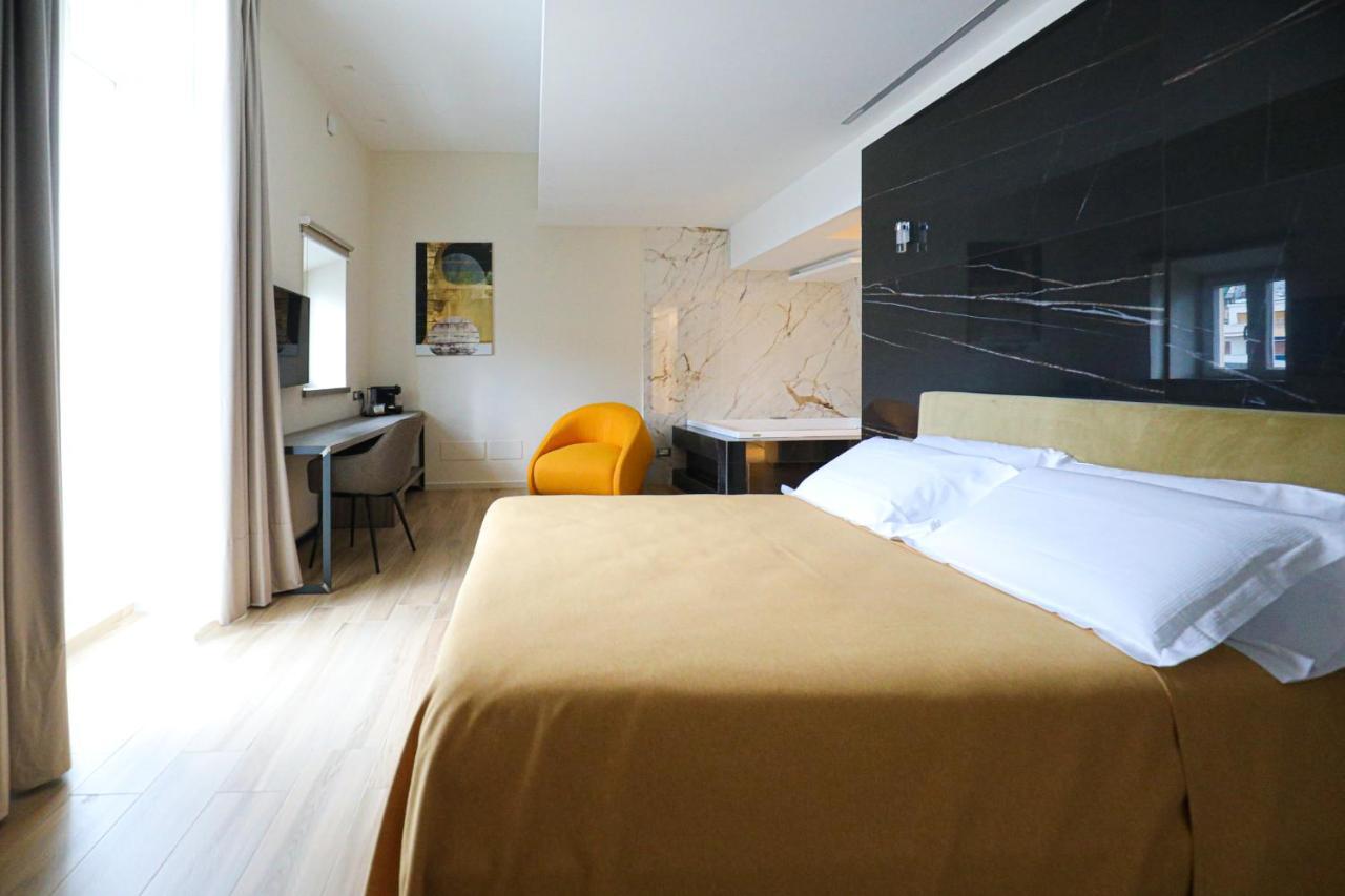King Suite with Spa Bath