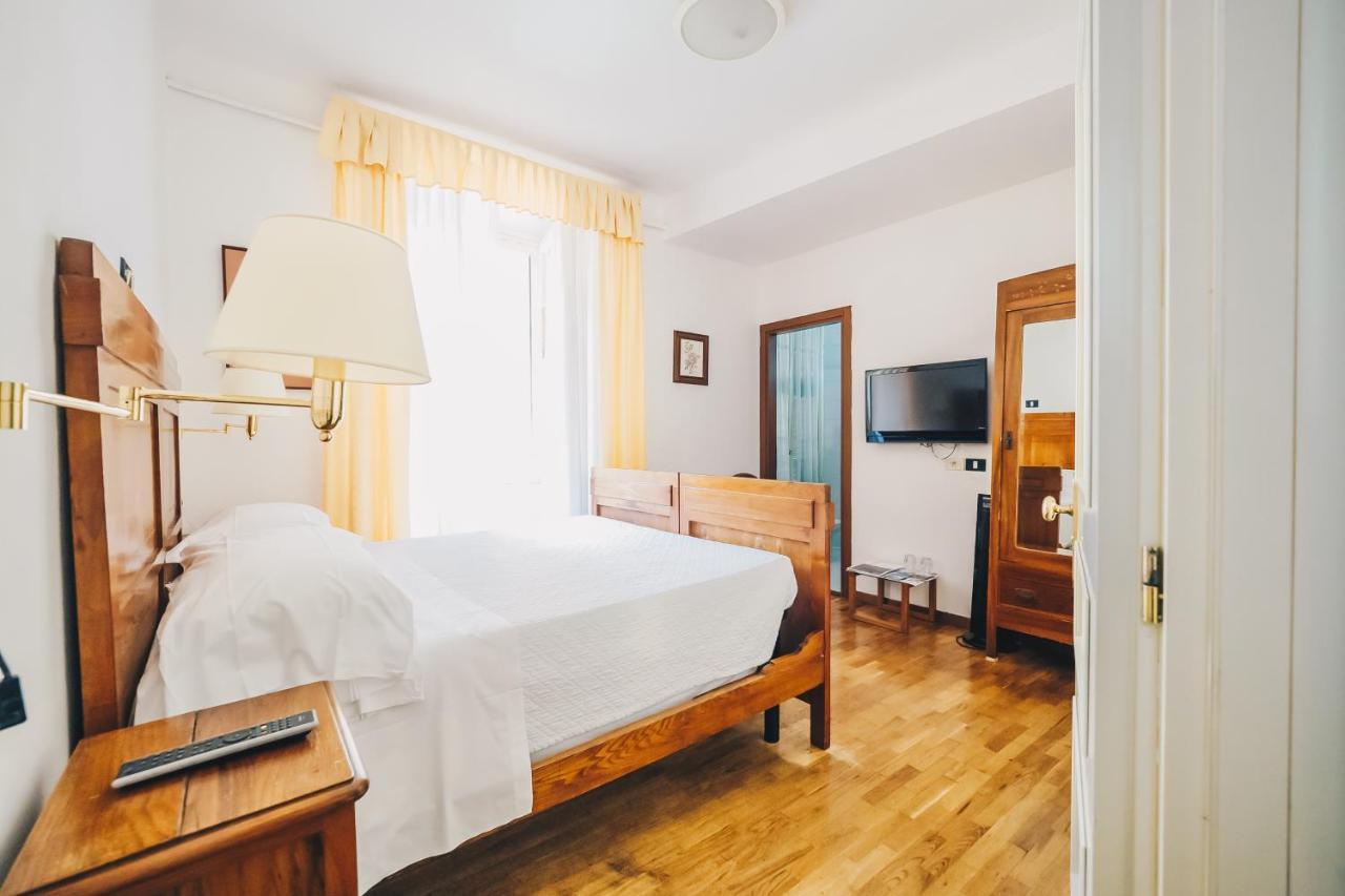 Standard Double Room,1632988618:JPEG