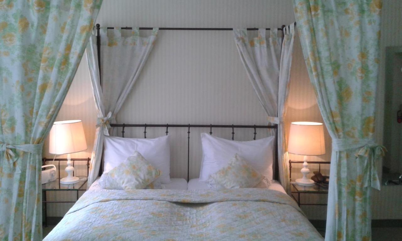 Standard Double Room,966892030:JPEG