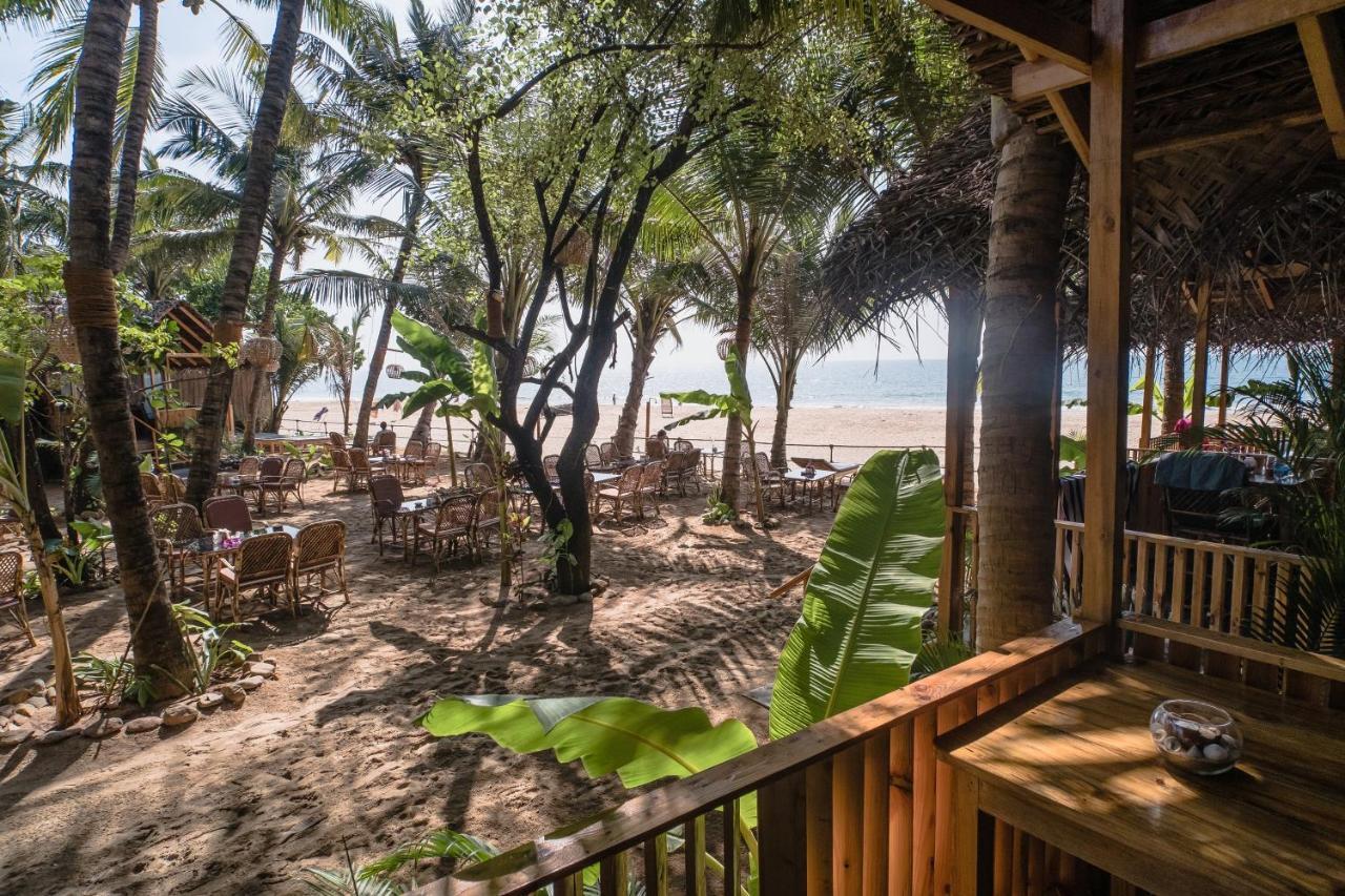 Bungalow with Sea View